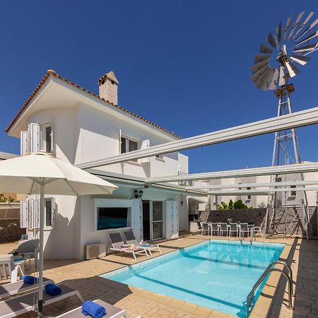 Accomoteleia Crystal Lagoon Villa Протарас Экстерьер фото
